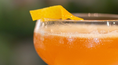 Glass & Alcohol Image